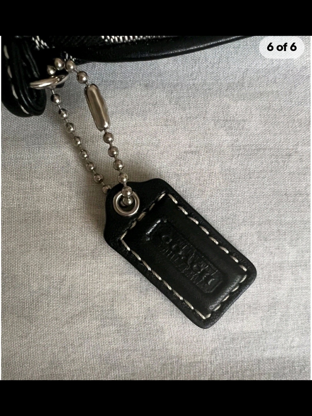 Coach EUC! Signature  "C" Black/Gray Wristlet with a reversible Coach Bag Scarf - Picture 12 of 13